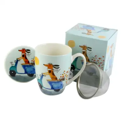 Cana portelan cu infuzor metalic si capac 360 ml „dogs world, on scooter”, in cutie decorativa